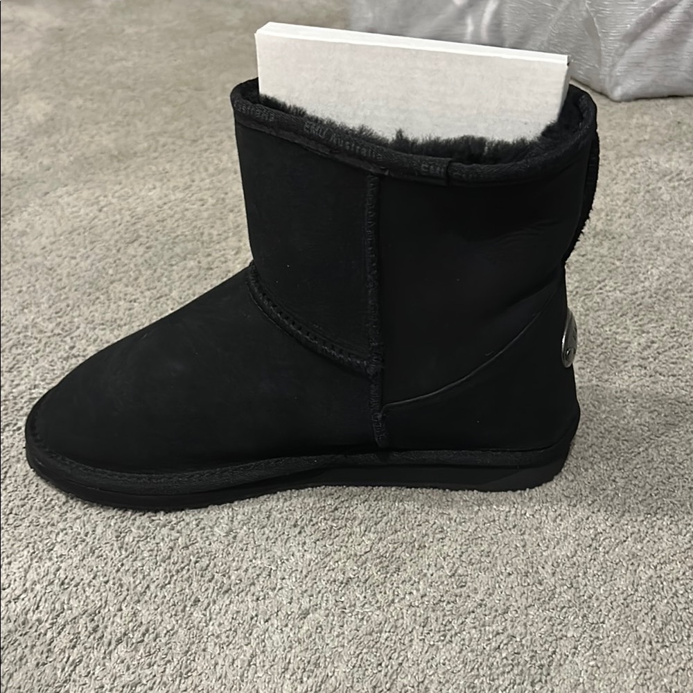 Men's Black Shearling-Lined Snow Boots